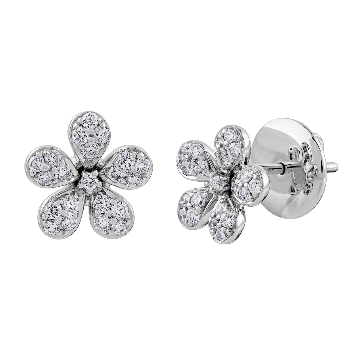 Nice flower studs, good for all occasions. Small size