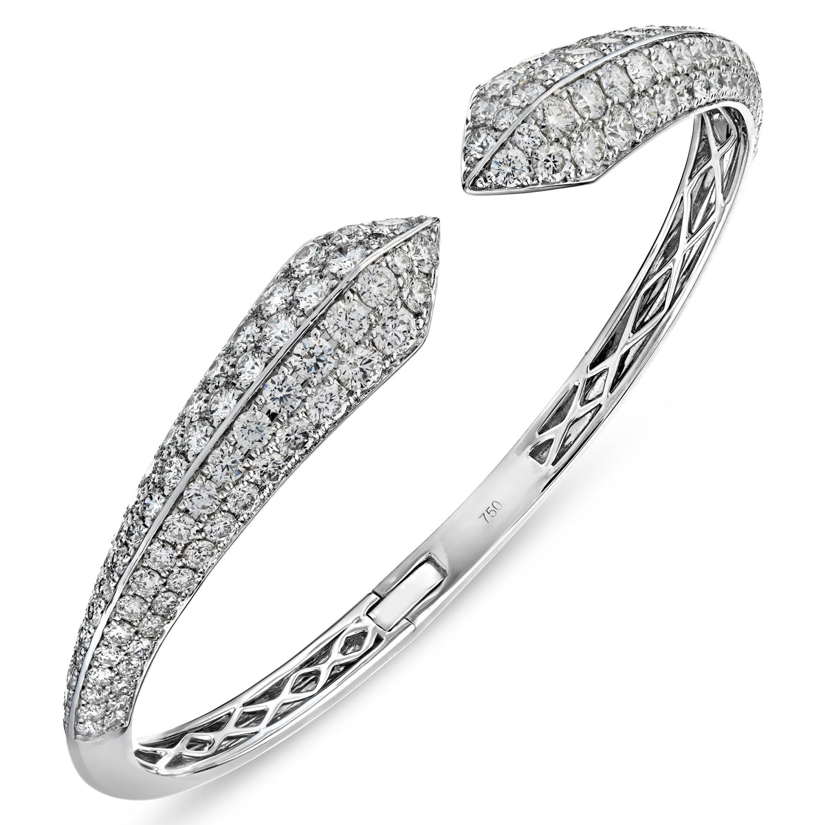 Facing Big Love Arrows Cuff