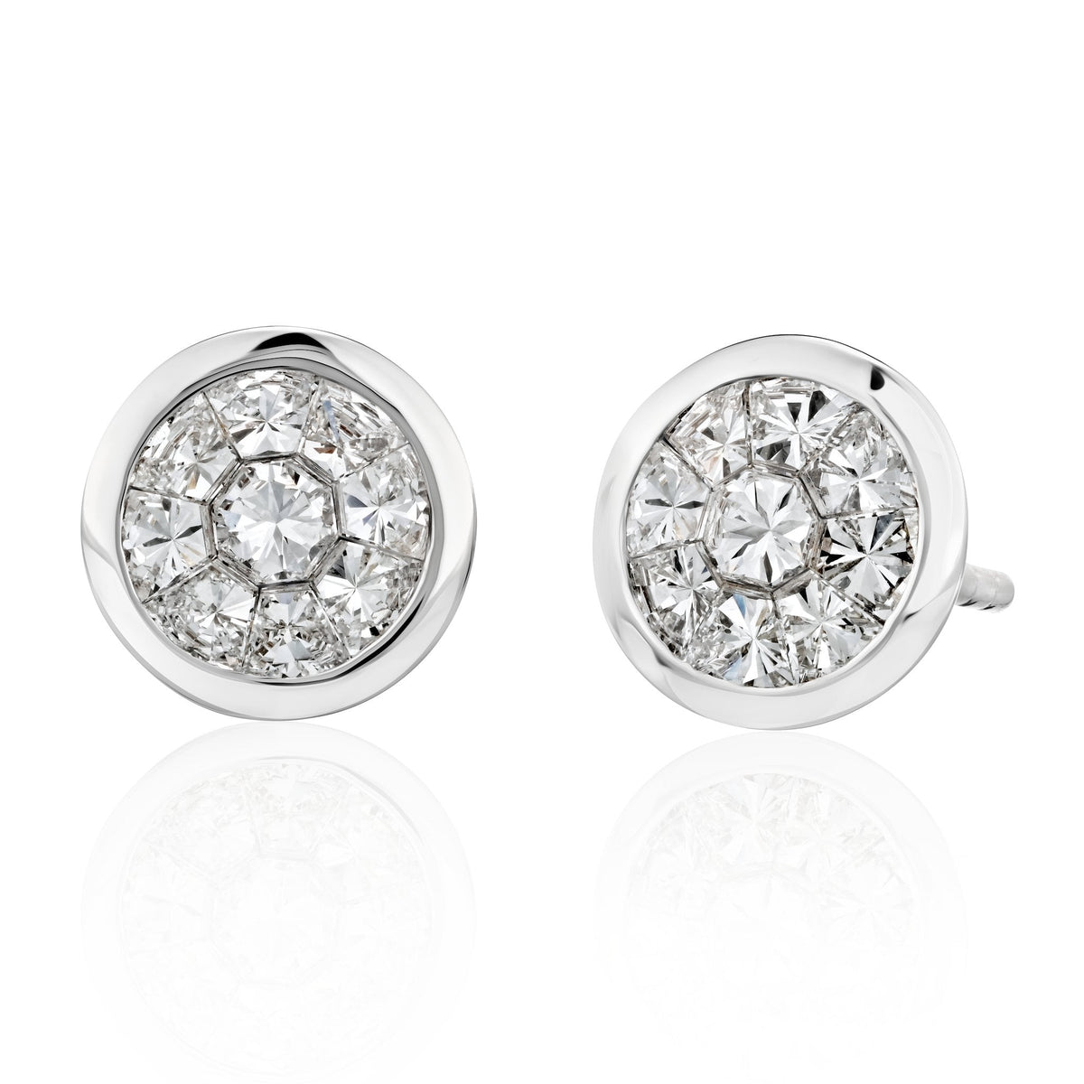 "Illusion" Round Stud Earrings