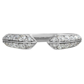 "Face To Face Arrows" Ring